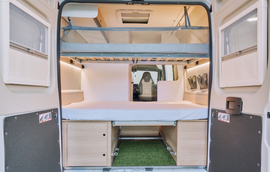 Alquiler Sunlight Cliff Adventure Edition en Campermadrid