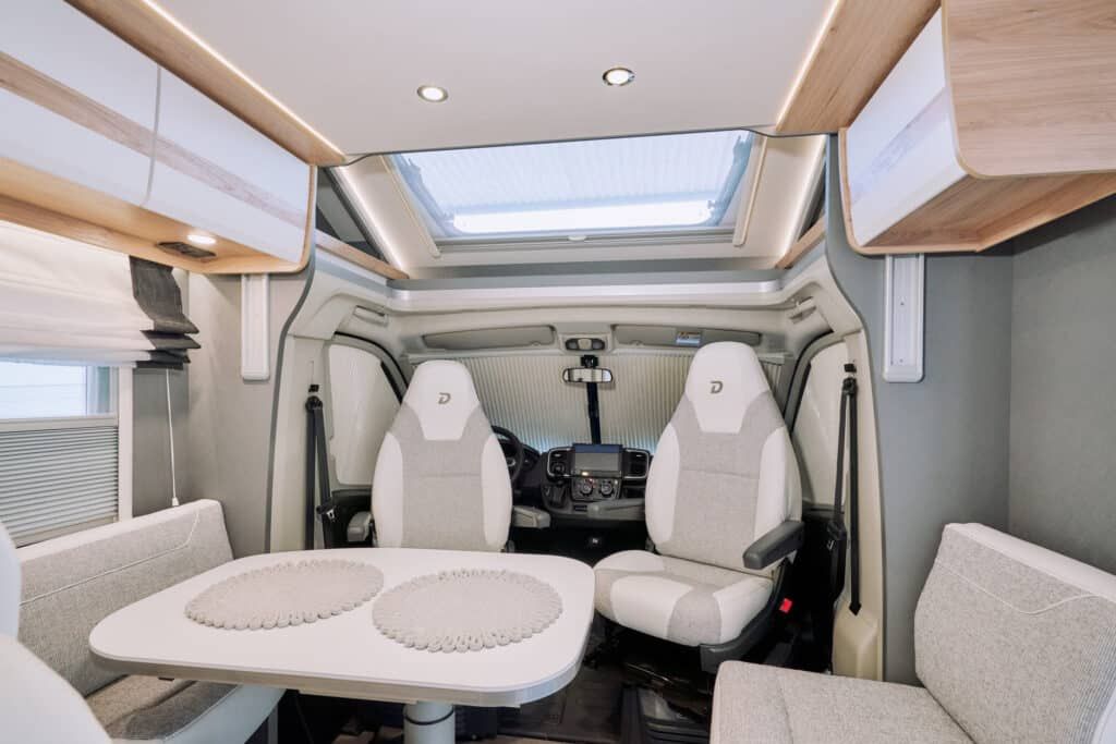 Salón - 2